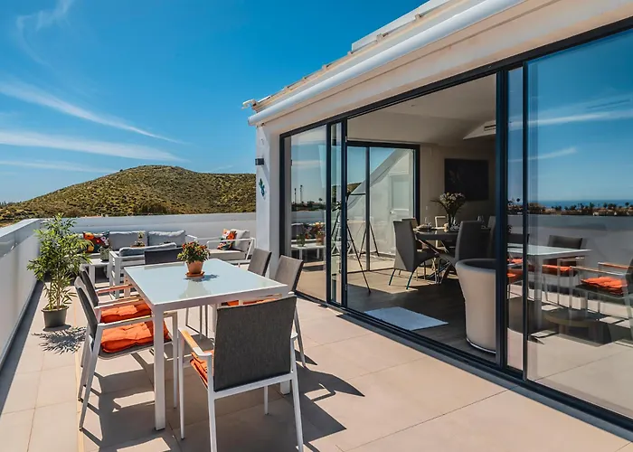 Luxury Penthouse Pedro - The View شقة