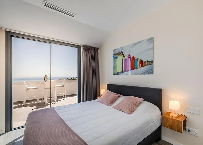 Luxury Penthouse Pedro - The View شقة فوينخيرولا